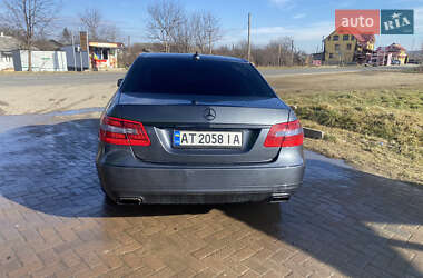 Седан Mercedes-Benz E-Class 2012 в 