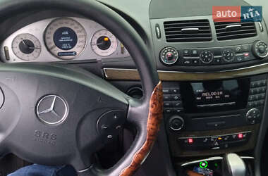 Седан Mercedes-Benz E-Class 2005 в 