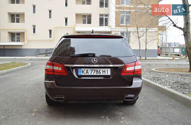 Универсал Mercedes-Benz E-Class 2012 в 