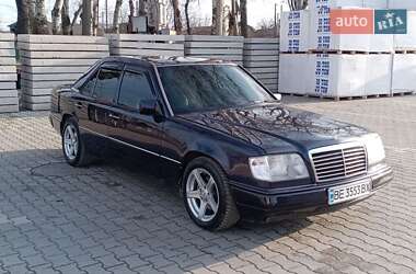 Седан Mercedes-Benz E-Class 1993 в Ізмаїлі