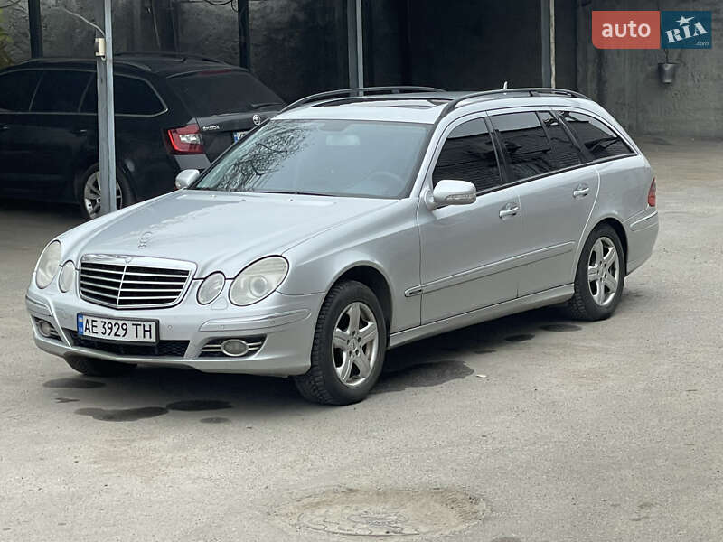 Mercedes-Benz E-Class 2008