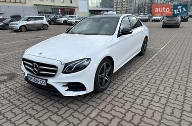Седан Mercedes-Benz E-Class 2019 в 