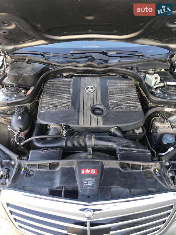 Універсал Mercedes-Benz E-Class 2010 в Сторожинці