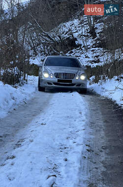 Седан Mercedes-Benz E-Class 2004 в Яремчі