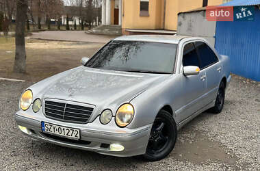 Седан Mercedes-Benz E-Class 2001 в Костополе