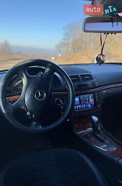 Седан Mercedes-Benz E-Class 2008 в 