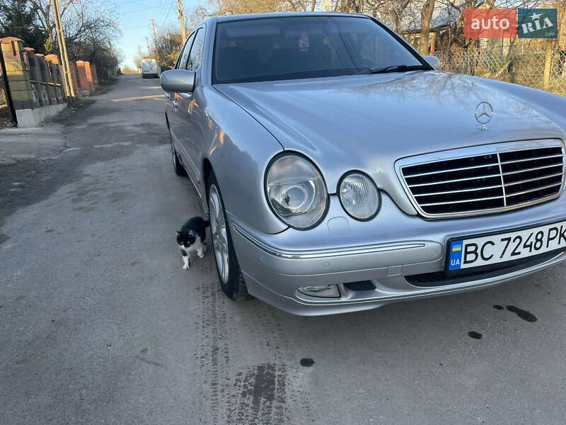 Седан Mercedes-Benz E-Class 2001 в Сокалі