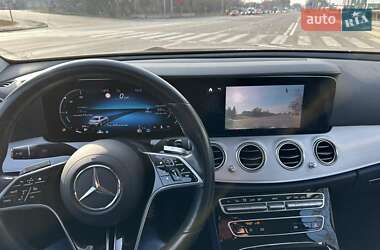 Седан Mercedes-Benz E-Class 2021 в 