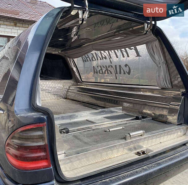Катафалк Mercedes-Benz E-Class 2001 в Обухове