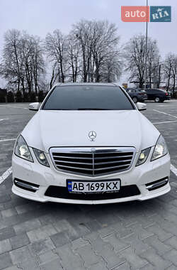 Седан Mercedes-Benz E-Class 2012 в Вінниці