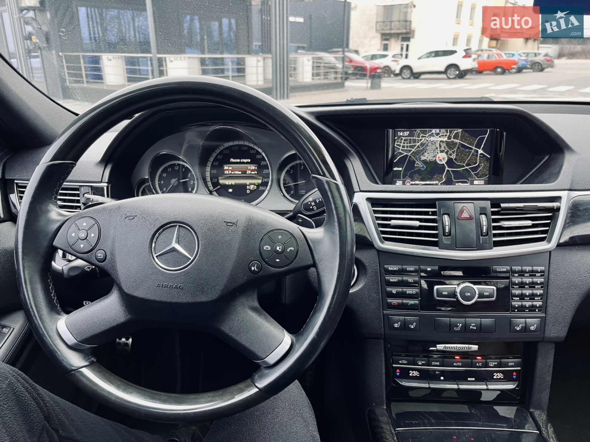 2012 Mercedes-Benz E-klasse - мініатюра 10