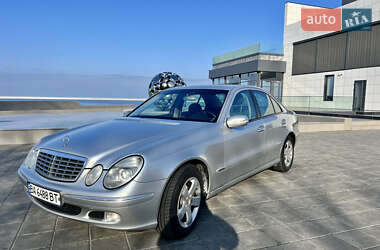 Седан Mercedes-Benz E-Class 2002 в Кременчуге