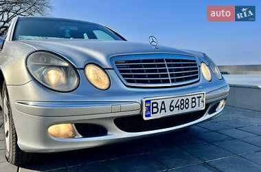 Седан Mercedes-Benz E-Class 2002 в Кременчуге