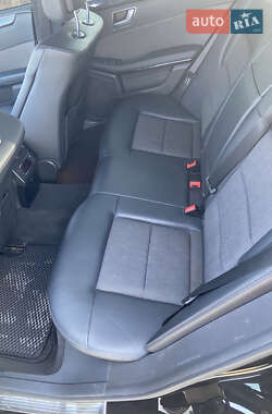 Седан Mercedes-Benz E-Class 2011 в 