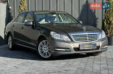 Седан Mercedes-Benz E-Class 2012 в 