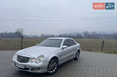 Седан Mercedes-Benz E-Class 2003 в Сваляві