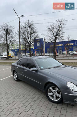 Седан Mercedes-Benz E-Class 2005 в Хмельницком