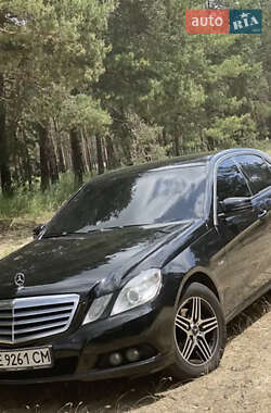 Седан Mercedes-Benz E-Class 2011 в Одесі