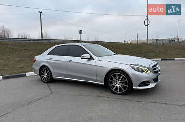 Седан Mercedes-Benz E-Class 2014 в Києві