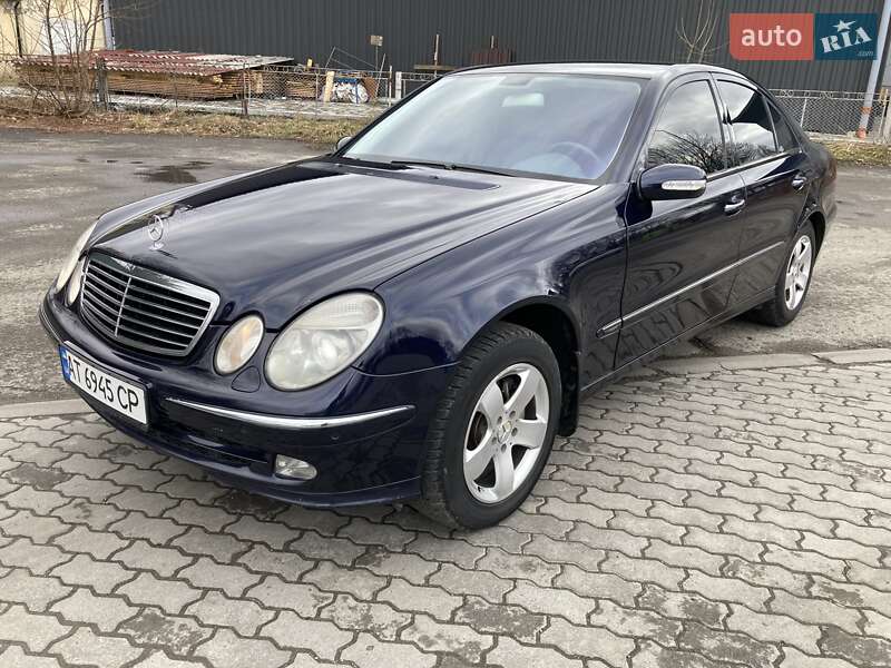 Седан Mercedes-Benz E-Class 2002 в Ивано-Франковске