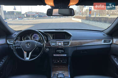 Седан Mercedes-Benz E-Class 2013 в Запоріжжі