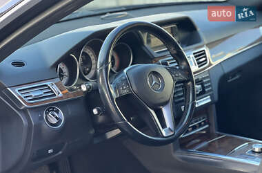 Седан Mercedes-Benz E-Class 2013 в Запоріжжі