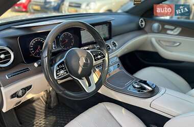 Седан Mercedes-Benz E-Class 2019 в 