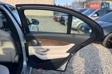 Седан Mercedes-Benz E-Class 2019 в 