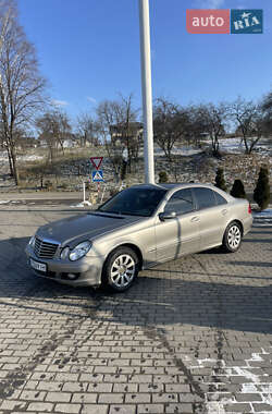 Седан Mercedes-Benz E-Class 2004 в Долине