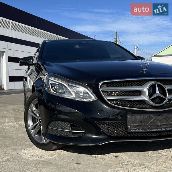 Седан Mercedes-Benz E-Class 2014 в Вараші