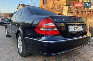 Седан Mercedes-Benz E-Class 2005 в Києві