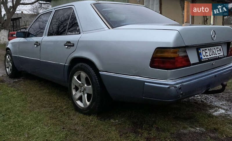 Mercedes-Benz E-Class 1991