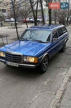 Универсал Mercedes-Benz E-Class 1981 в Киеве