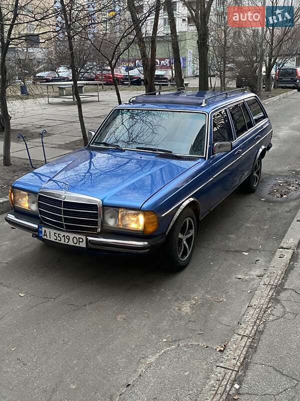 Универсал Mercedes-Benz E-Class 1981 в Киеве