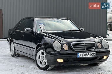 Седан Mercedes-Benz E-Class 2002 в Тернополе