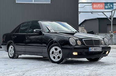 Седан Mercedes-Benz E-Class 2002 в Тернополе