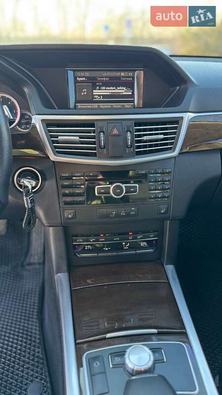 Универсал Mercedes-Benz E-Class 2012 в Житомире