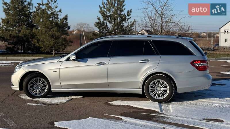 Универсал Mercedes-Benz E-Class 2012 в Житомире