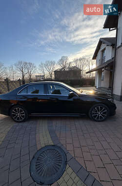 Седан Mercedes-Benz E-Class 2013 в Стрию