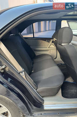 Седан Mercedes-Benz E-Class 1996 в 