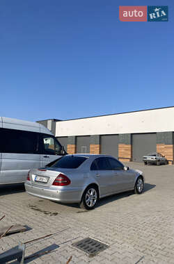 Седан Mercedes-Benz E-Class 2004 в Луцьку