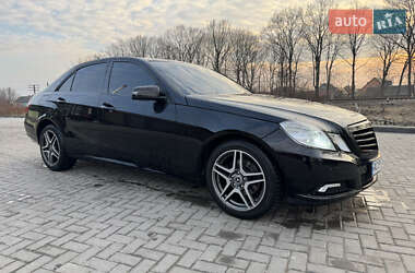 Седан Mercedes-Benz E-Class 2009 в Ковелі