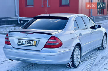 Седан Mercedes-Benz E-Class 2004 в Рівному