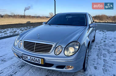 Седан Mercedes-Benz E-Class 2004 в Рівному