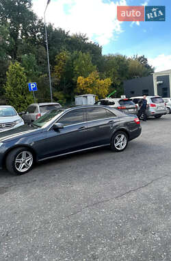 Седан Mercedes-Benz E-Class 2012 в 