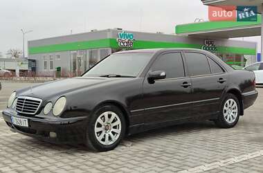 Седан Mercedes-Benz E-Class 2002 в Кам'янець-Подільському