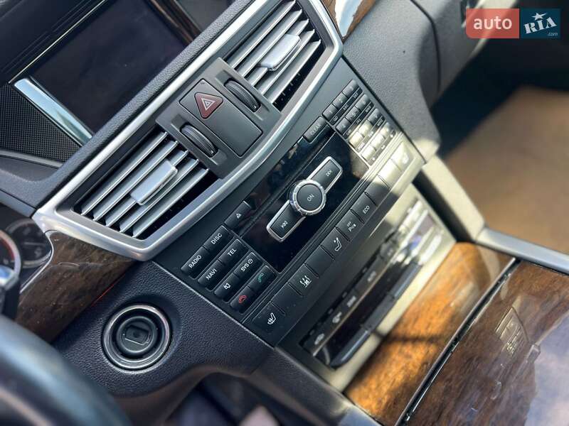 Универсал Mercedes-Benz E-Class 2012 в Хусте