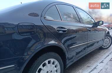 Седан Mercedes-Benz E-Class 2005 в Днепре