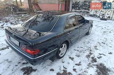 Седан Mercedes-Benz E-Class 1996 в Прилуках