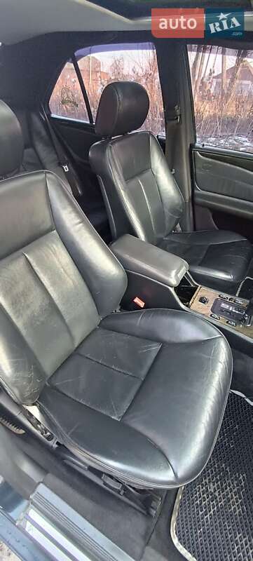 Седан Mercedes-Benz E-Class 1996 в Прилуках